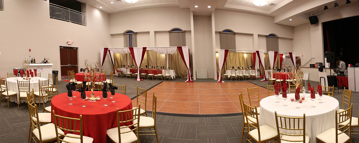 Banquet Hall and Private Booths